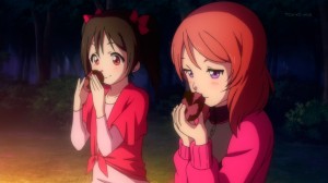 Maki and Nico has some nice bonding time.