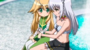 Believe it or not, Leo has a childhood friend that she helped trained.