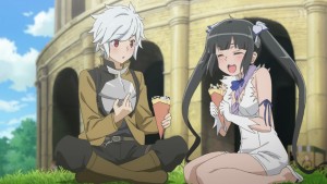 Hestia is happy that Bell wiped the cream off her cheeks with his fingers.