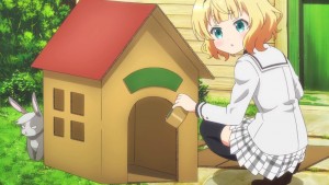 Did Sharo made a 360 and gotten over her fears of rabbits from building this cardboard house. We'll see.