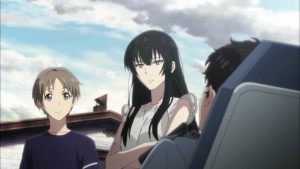 Don't worry, the officer will be allright, although he didn't do the heavy lifting.